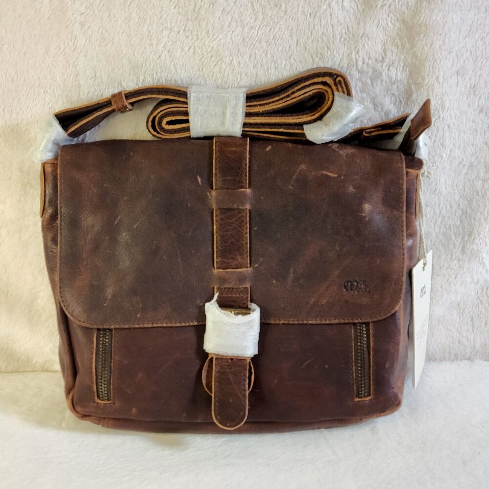 Mou Meraki Leather Crossover Bag